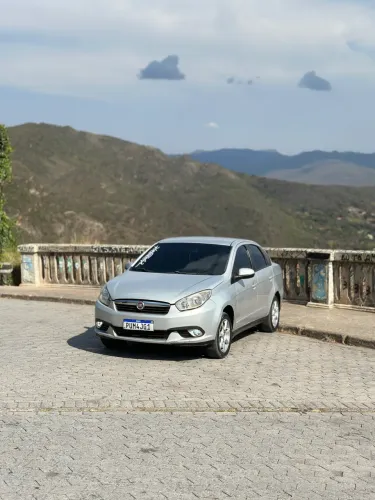 Fiat Grand Siena Attrac. 1.4 EVO F.flex 8V 2015