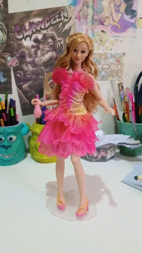 Boneca glinda wicked ariana grande