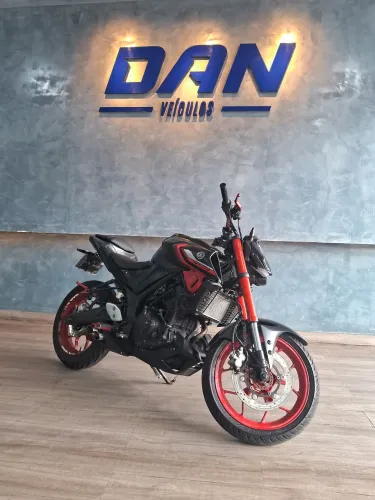 Yamaha mt03 
