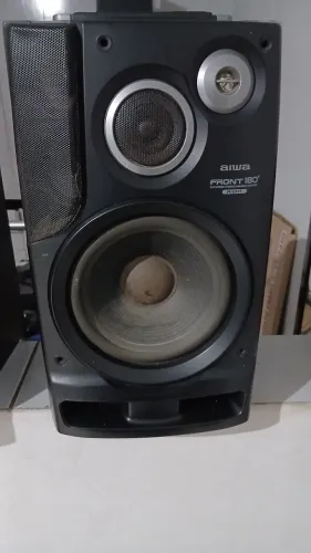 Par caixas som/acusticas/aiwa clássicas