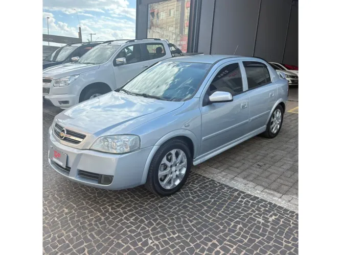 Chevrolet Astra Advantage 2.0 MPFI Flexpower 8V 3P 2011