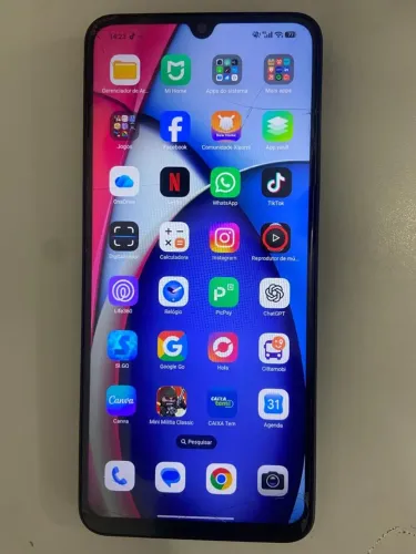 Redimi xiaomi 14c, esse quebrado, é só a película!!, tá sem nenhum quebrado.