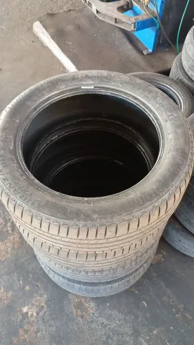 ? VENDE-SE: 4 Pneus Bridgestone ? 205/55 R17