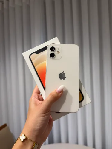 iPhone 12 64GB