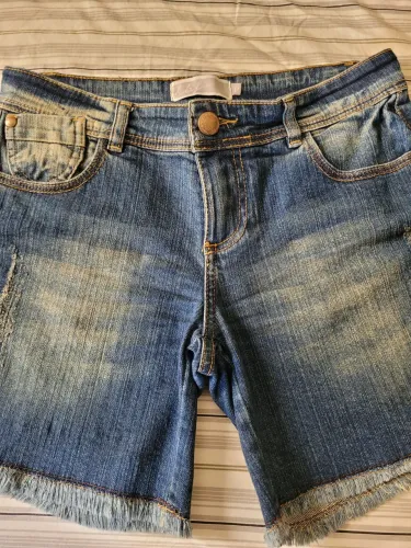 Bermuda Jeans feminina - cintura baixa - tamanho P