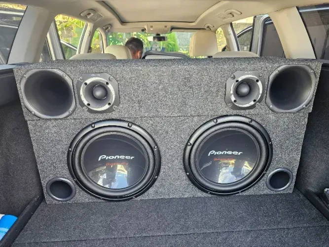 som automotivo completo