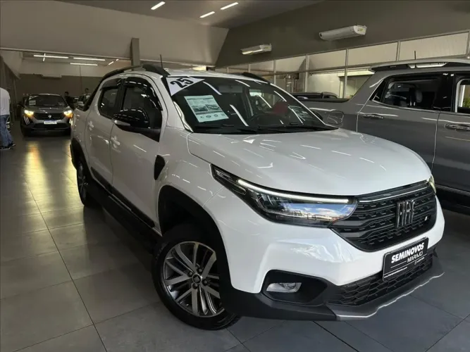 Fiat Strada Volcano 1.3 Flex 8V CD 2025