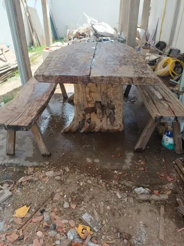 Mesa rústica 