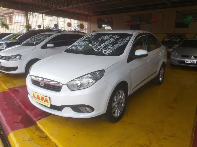 Fiat Grand Siena Essence Dual. 1.6 Flex 16V 2015