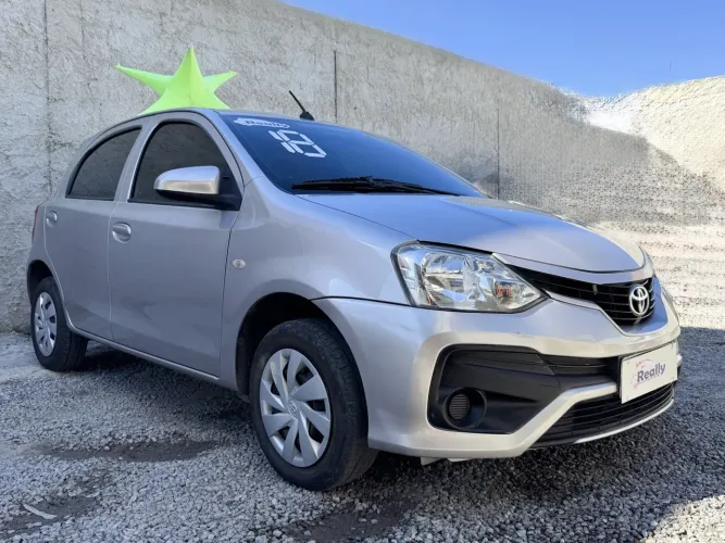 Toyota Etios X 1.3 Flex 16V 5P Mec. 2018