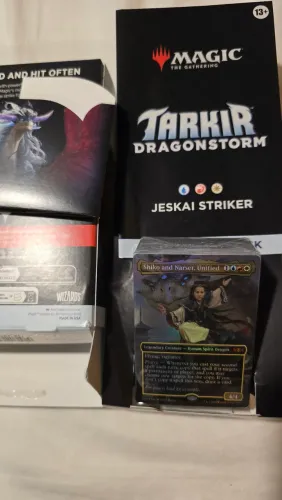 Magic the Gathering Deck de Commander - Tarkir Dragonstorm - Jeskai Striker - Inglês