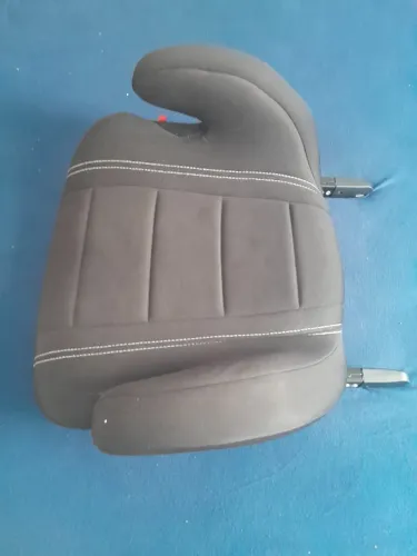 Assento de elevação fisher price isofix em perfeito estado de conservação.