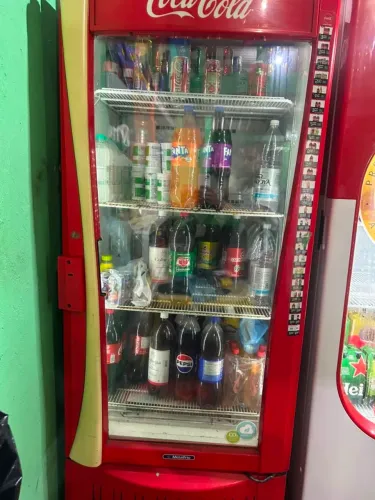 Freezer vertical Metal frio/Coca cola 520 litros