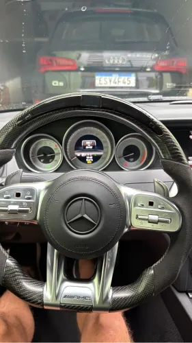 Volante Mercedes AMG