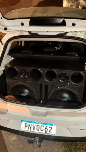 Som automotivo