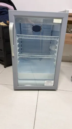 EXPOSITORA DE BEBIDAS VV 100 220 V BRANCO