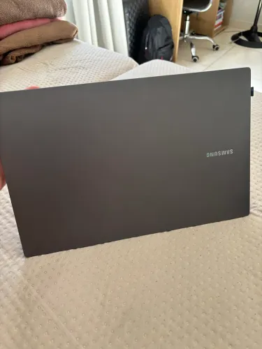 Samsung Galaxy Book 4