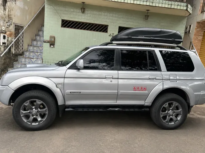 Mitsubishi Pajero Sport HPE 2.5 4X4 Diesel Aut. 2011