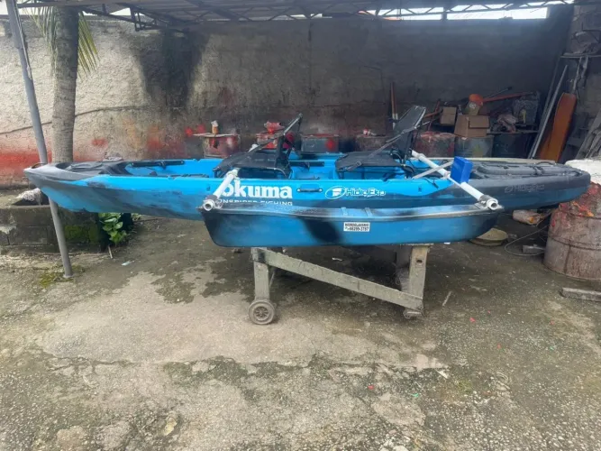Caiaque Caiman 135 completo com motor 5hp mercury