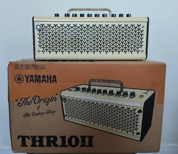 Amplificador Yamaha THR10-II