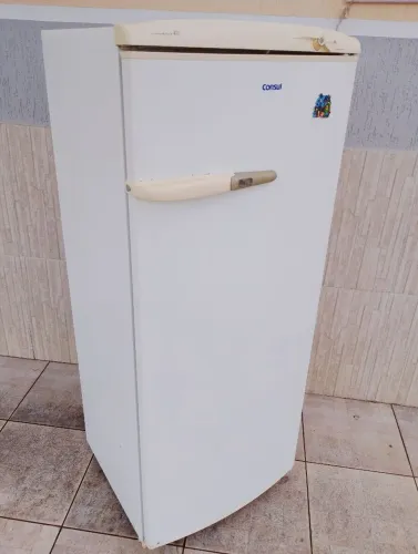 Geladeira Consul 320 litros