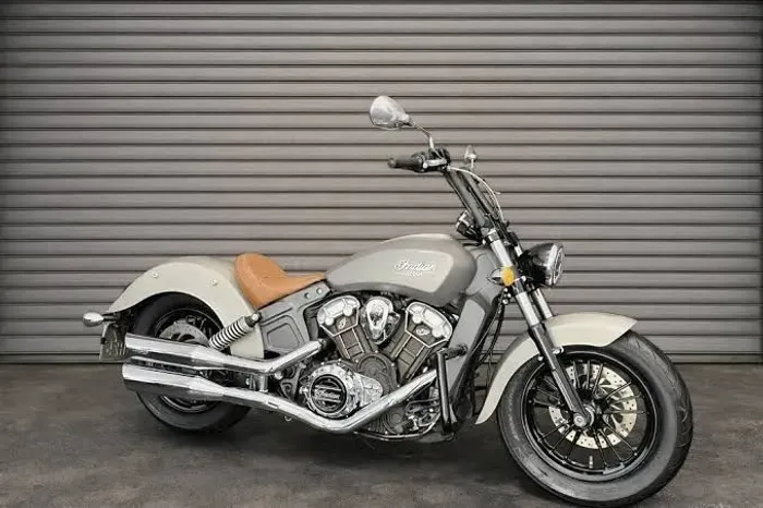 INDIAN SCOUT 2016