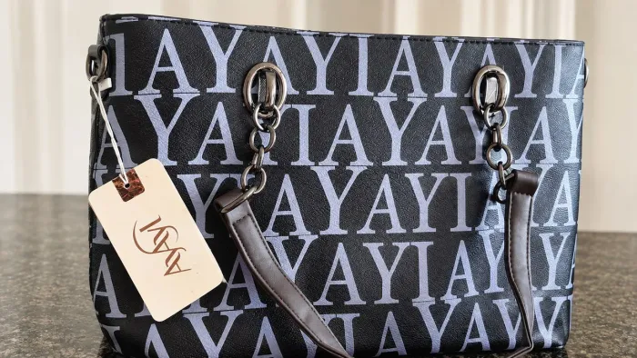 Bolsa linda disponível