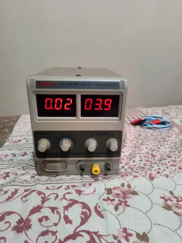 Fonte de Bancada