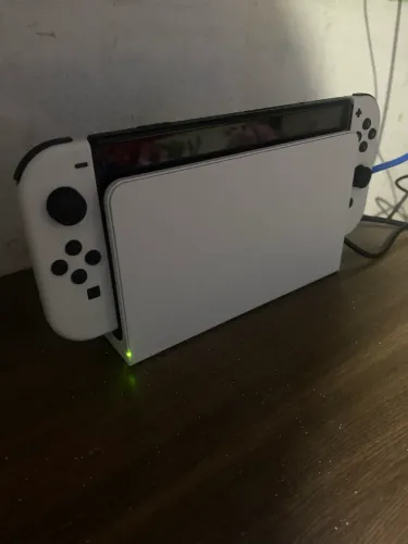 Vendo/troco Nintendo Switch Oled