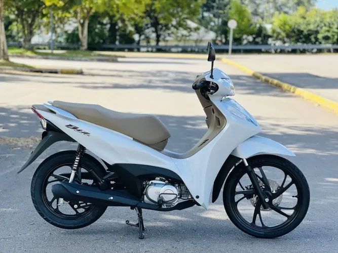 Honda Biz 125 EX/ 125 EX Flex 2025
