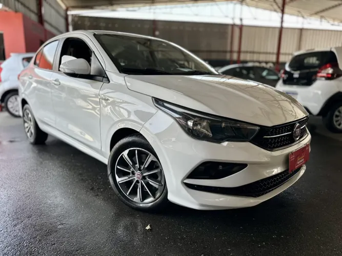 Fiat Cronos Drive 1.8 16V Flex AUT 2019