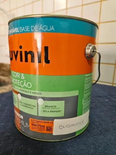 Tinta Suvinil esmalte cor Buganville