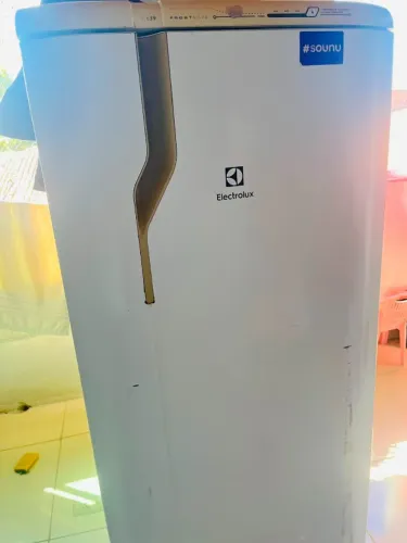 Geladeira Eletrolux