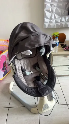 Cadeirinha de balanço Galzerano