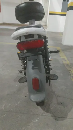 Scooter elétrica
