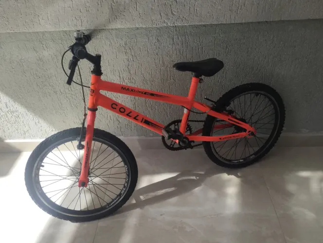 Bicicleta Colli Maxi Boy aro 20"