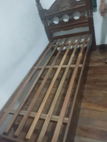 Cama de solteiro