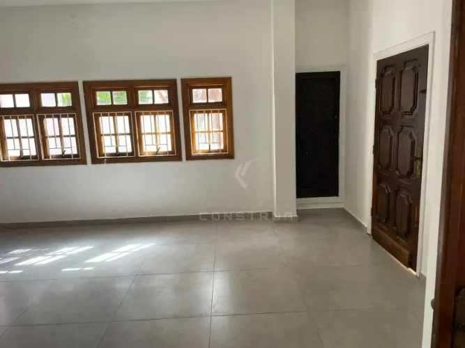 CASA PARA LOCAÇÃO 3 DORMITÓRIOS 3 VAGAS 3 SALAS RUA ANTONIO LAPA -CAMBUI CAMPINAS/SP