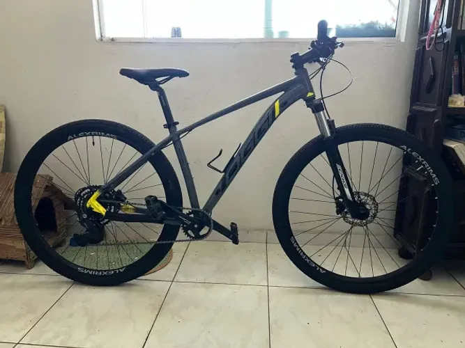 Bicicleta MTB Oggi BW 7.0 Shimano Cues TAM 17 Aro 29