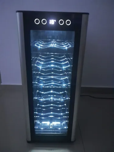 Adega Electrolux 
