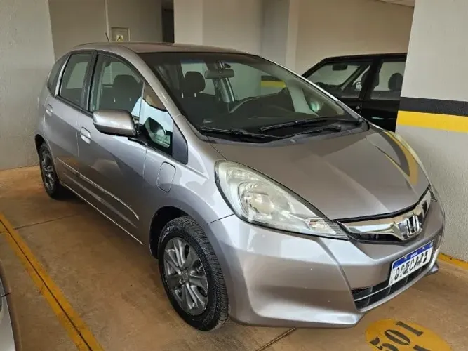 Honda Fit LX 1.4/ 1.4 Flex 8v/16v 5P Aut. 2013