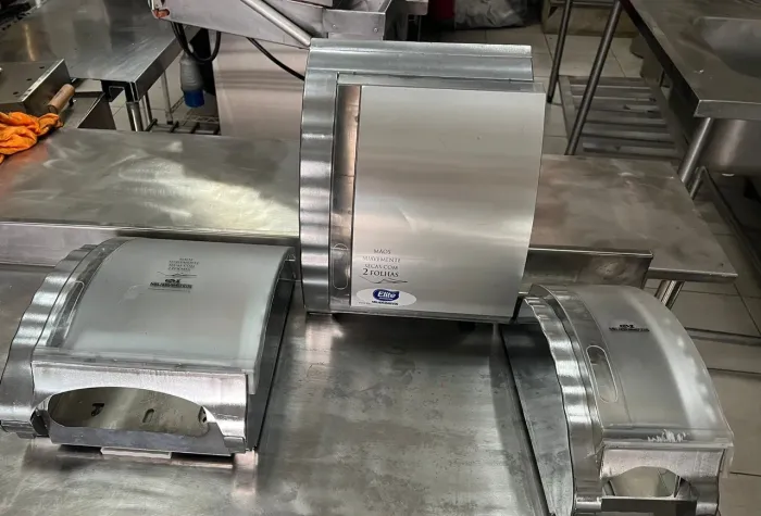 Dispenser Papel toalha 