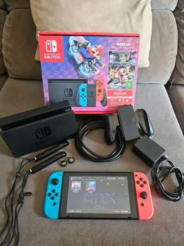 NINTENDO SWITCH V2 IMPECÁVEL COMPLETO