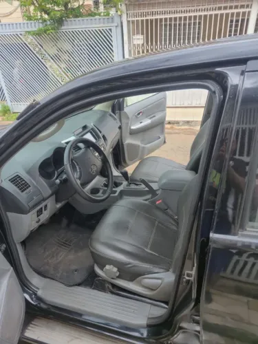 Toyota Hilux CD SRV D4-d 4X4 3.0 TDI Dies 2010