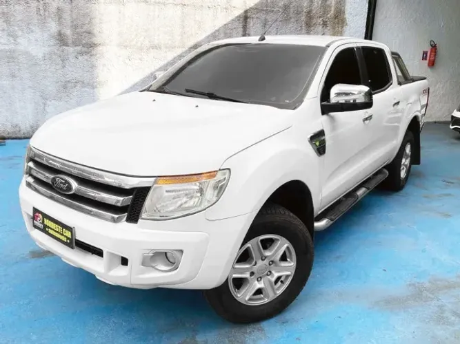 Ford Ranger XLT 2.5 16V 4X2 CD Flex 2014