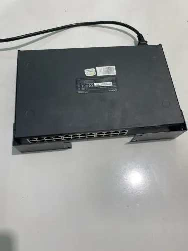Switch 24 portas Gigabit tp-link tl-SG1024G