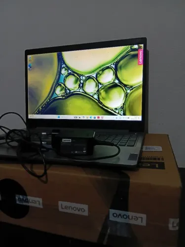 Notebook Lenovo