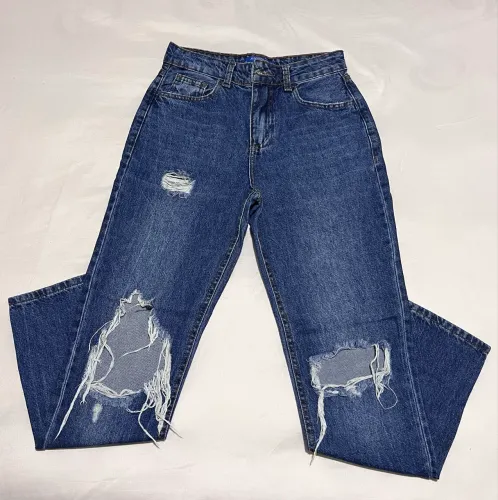 Calça jeans mom destroyed cintura alta azul 34 