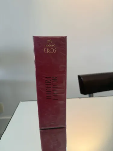 Ekos madeira em flor