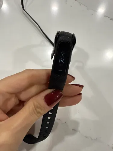 Relógio Garmin Vivosmart 4 usado